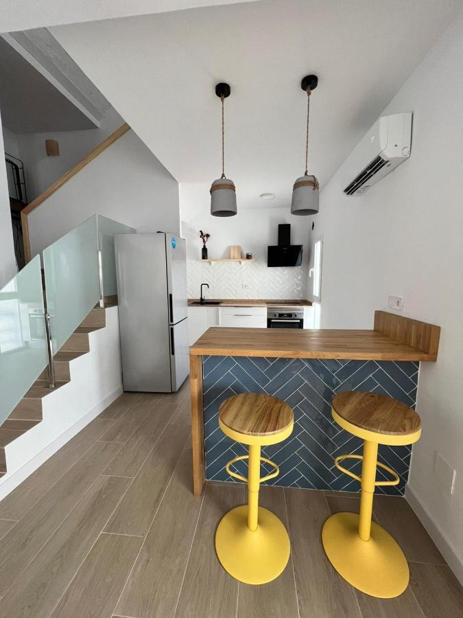 Apartamentos Buganvilla 로쿠타스드마르 외부 사진