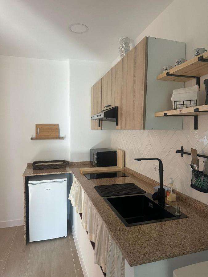 Apartamentos Buganvilla 로쿠타스드마르 외부 사진